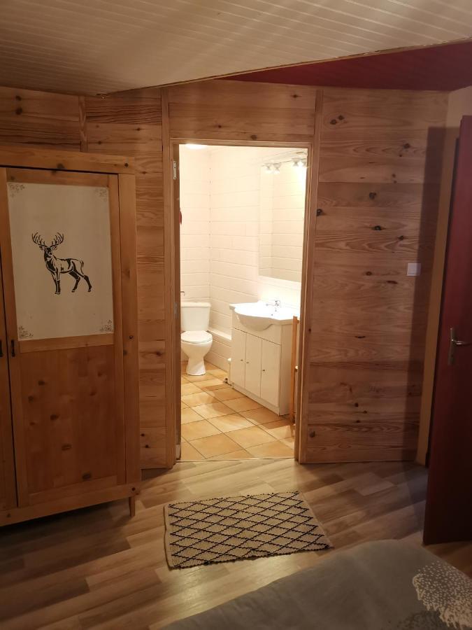 Gite Ha-Py Chalet Campan Luaran gambar