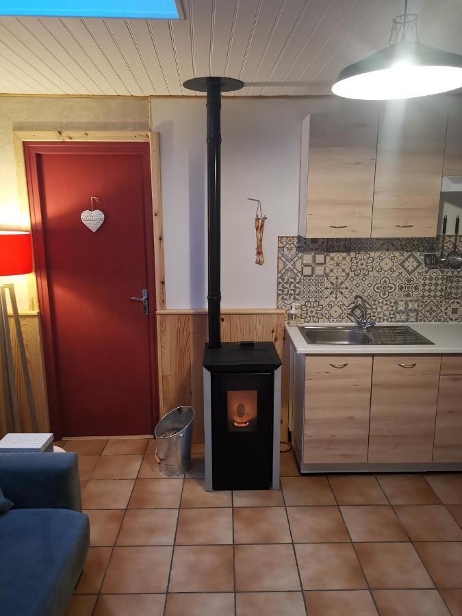 Gite Ha-Py Chalet Campan Luaran gambar