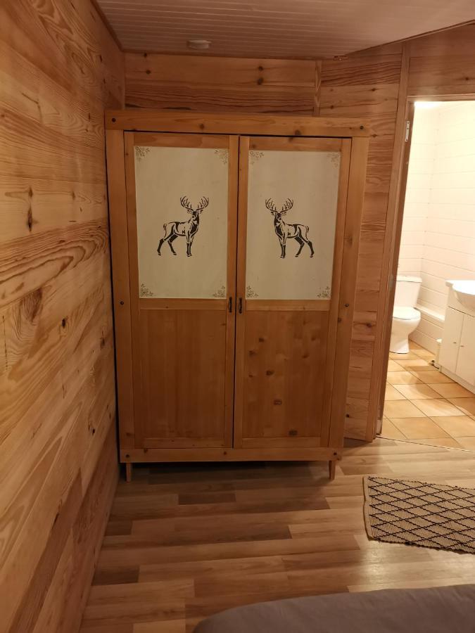 Gite Ha-Py Chalet Campan Luaran gambar