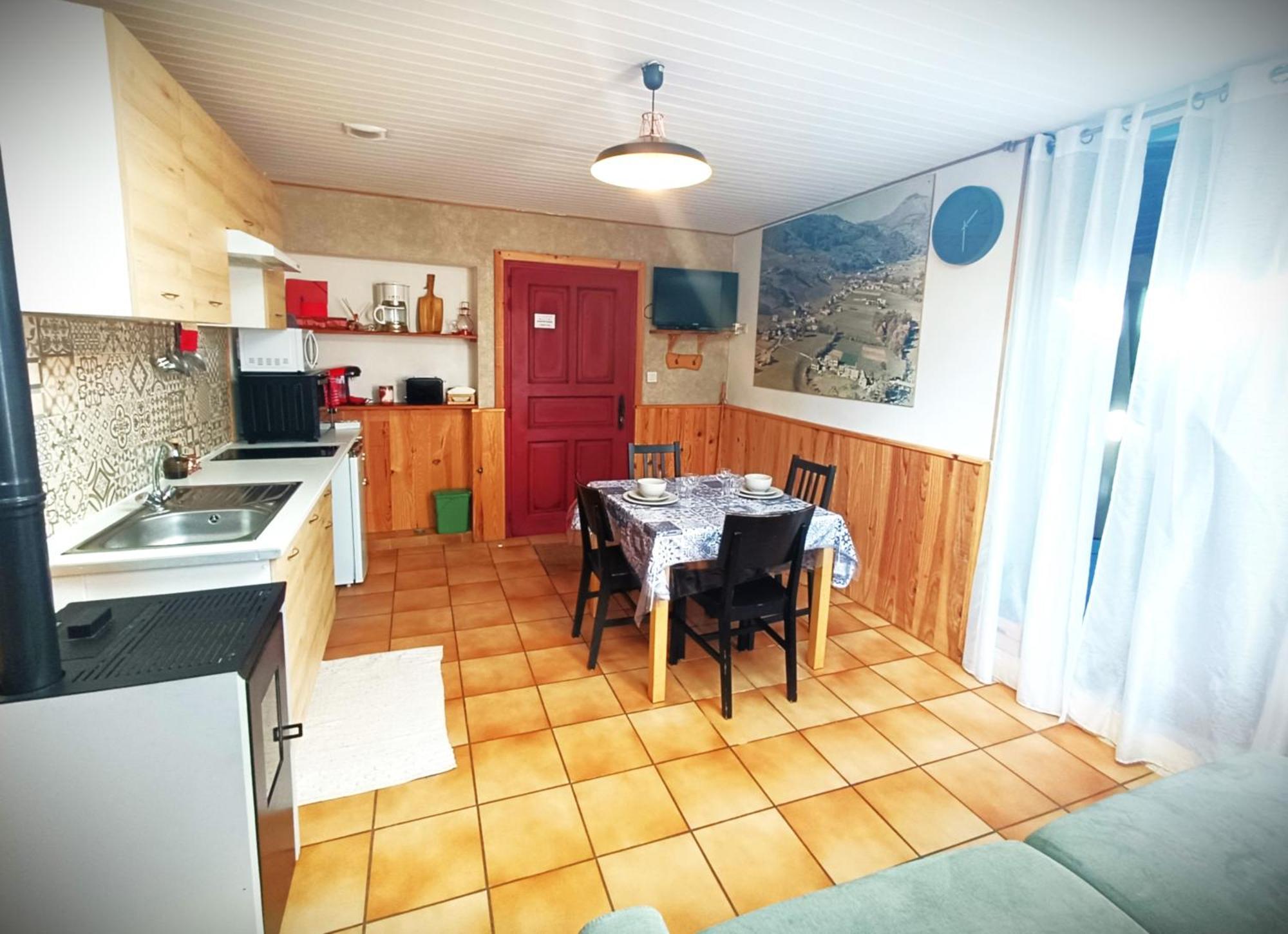 Gite Ha-Py Chalet Campan Luaran gambar