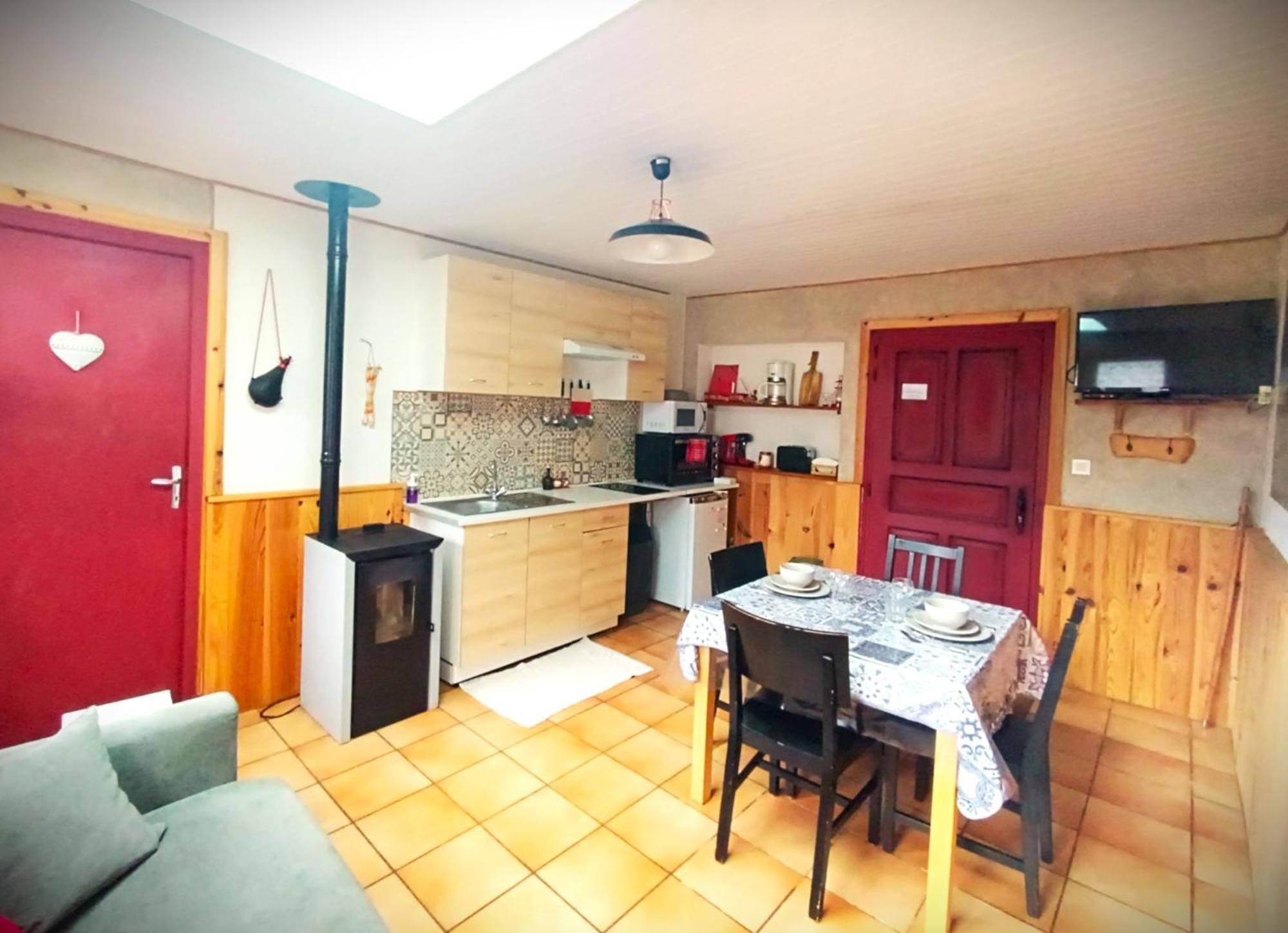 Gite Ha-Py Chalet Campan Luaran gambar